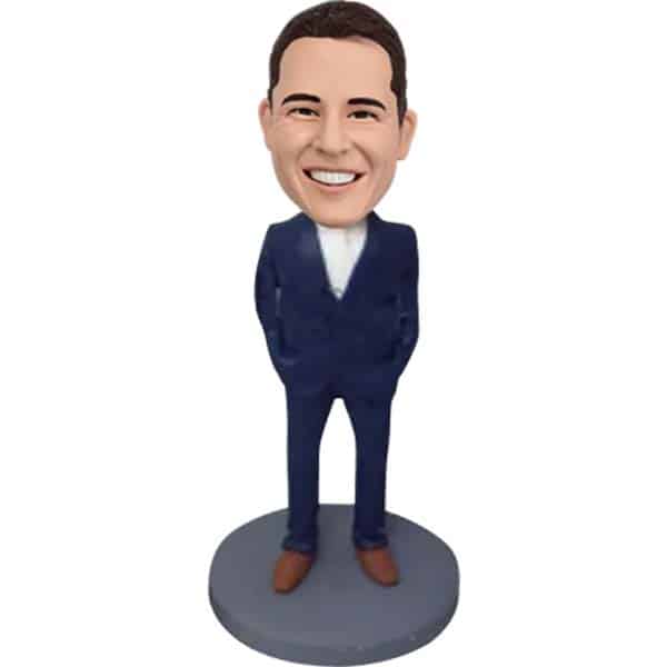 Design your own groomsmen bobbleheads