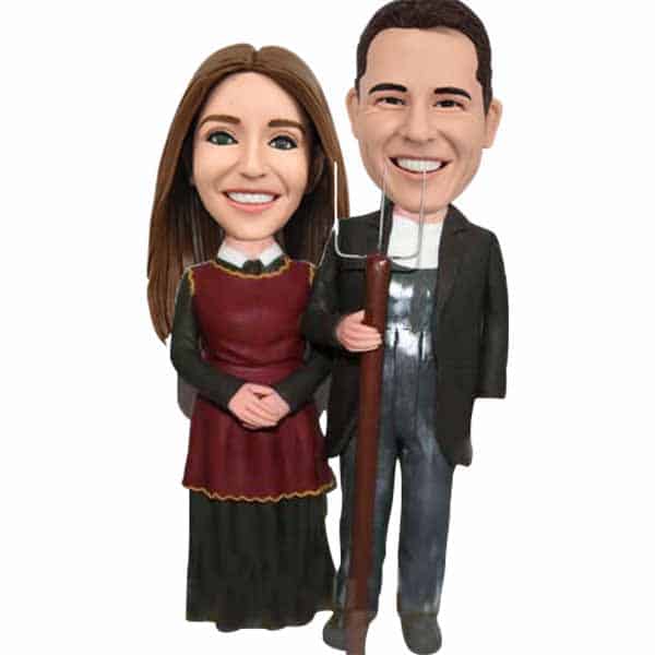 Custom Couple Bobbleheads with American Gothic Style