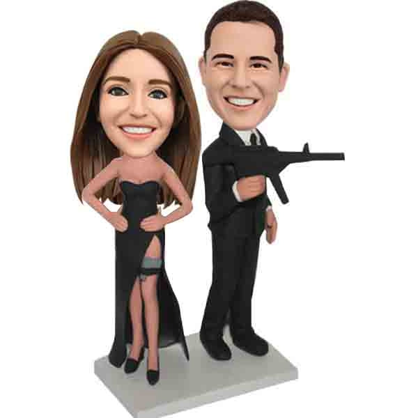 Mr. & Mrs. Smith custom bobbleheads wedding