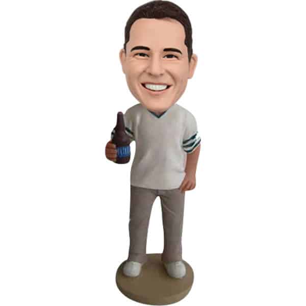 Personalized bobblehead with beer