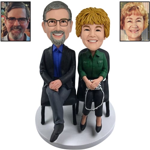 Custom couple bobbleheads from photo