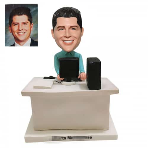 Computer bobblehead custom