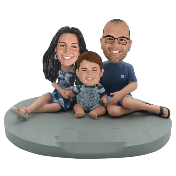 Sitting Family Bobblehead