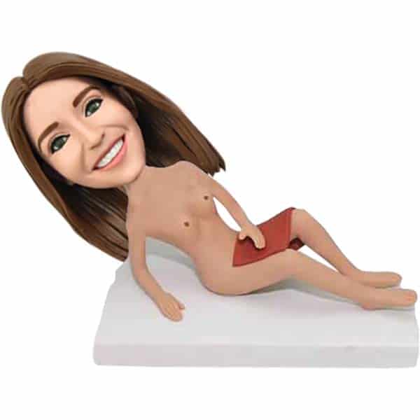 Naked adult girl bobblehead from photo