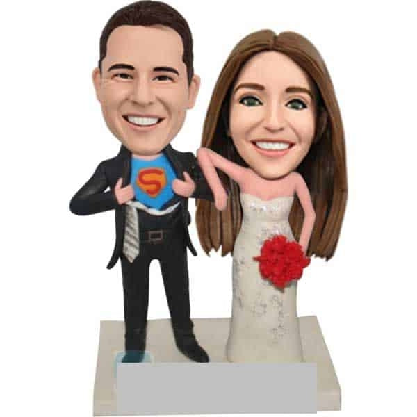 Groom and bride bobbleheads