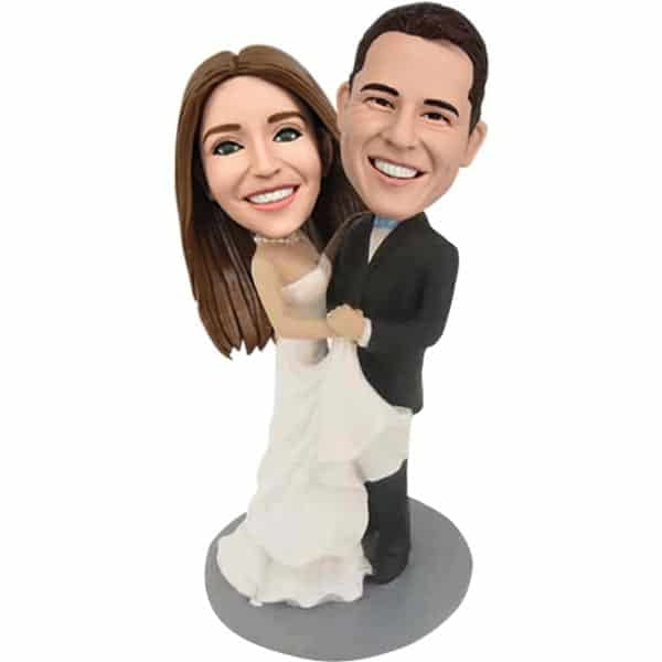 Design your own custom bobblehead wedding cake toppers