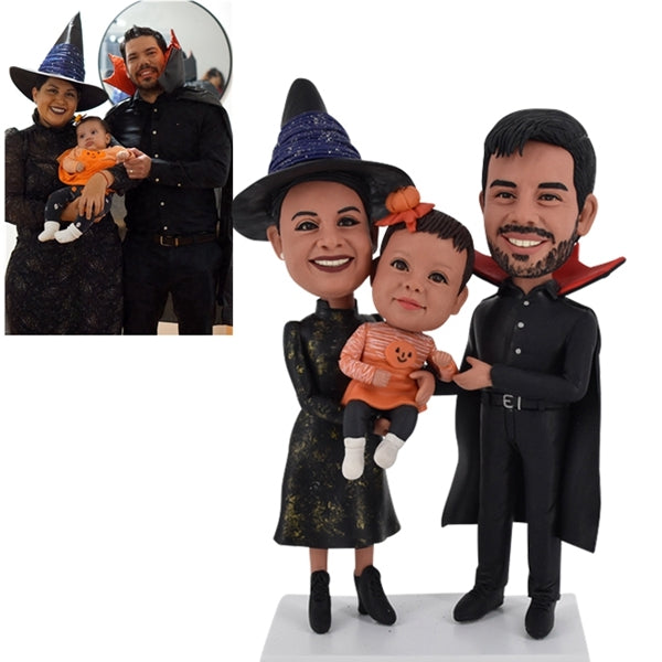 Family Bobblehead with halloween costumes