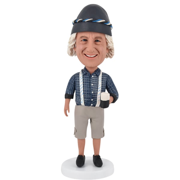 German bobblehead in trandional lederhosen