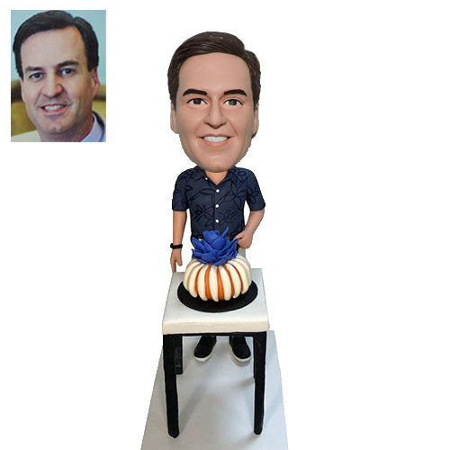 Bobbleheads custom with cake