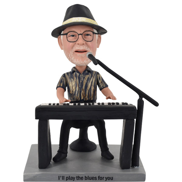 Custom bobblehead keyboardist