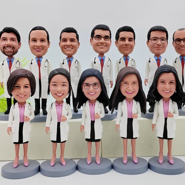 Custom Bobbleheads Doctors Bulk