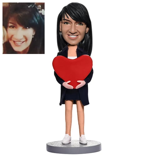 Bobbleheads personalized with heart